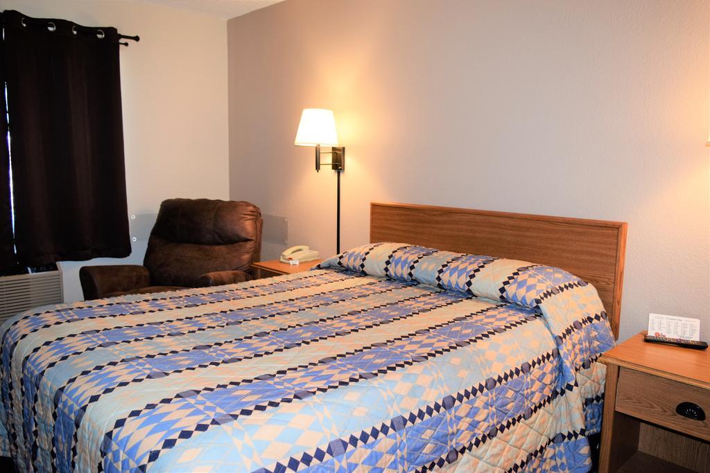 Country Inn Libby מראה חיצוני תמונה